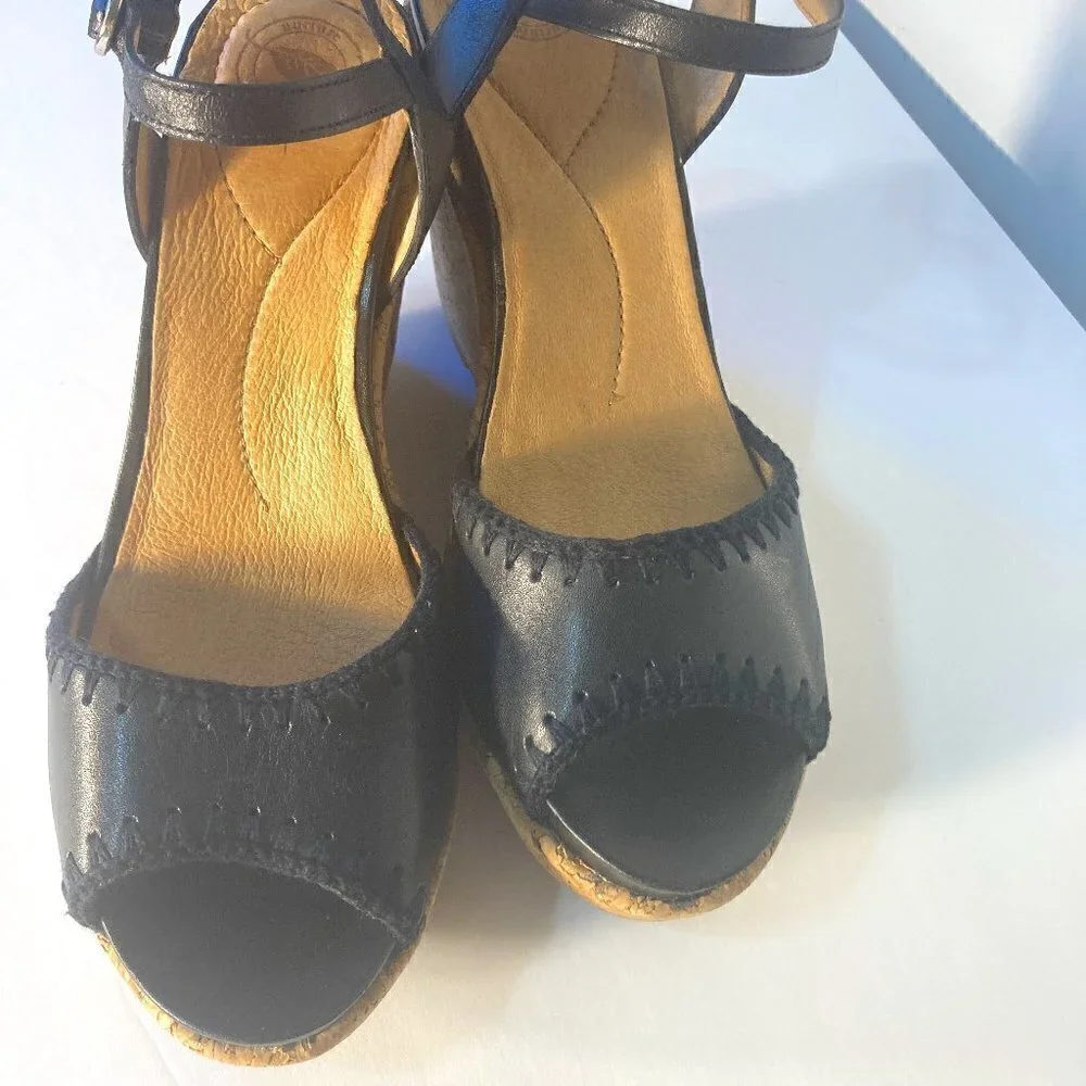 Nurture by Lamaze SZ 9.5 Tango Black leather peep toe cork wedge sandals
